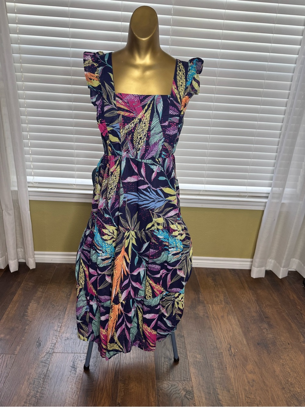 beachlunchlounge Navy Tropical Leaf Midi Dress with Multicolor Print